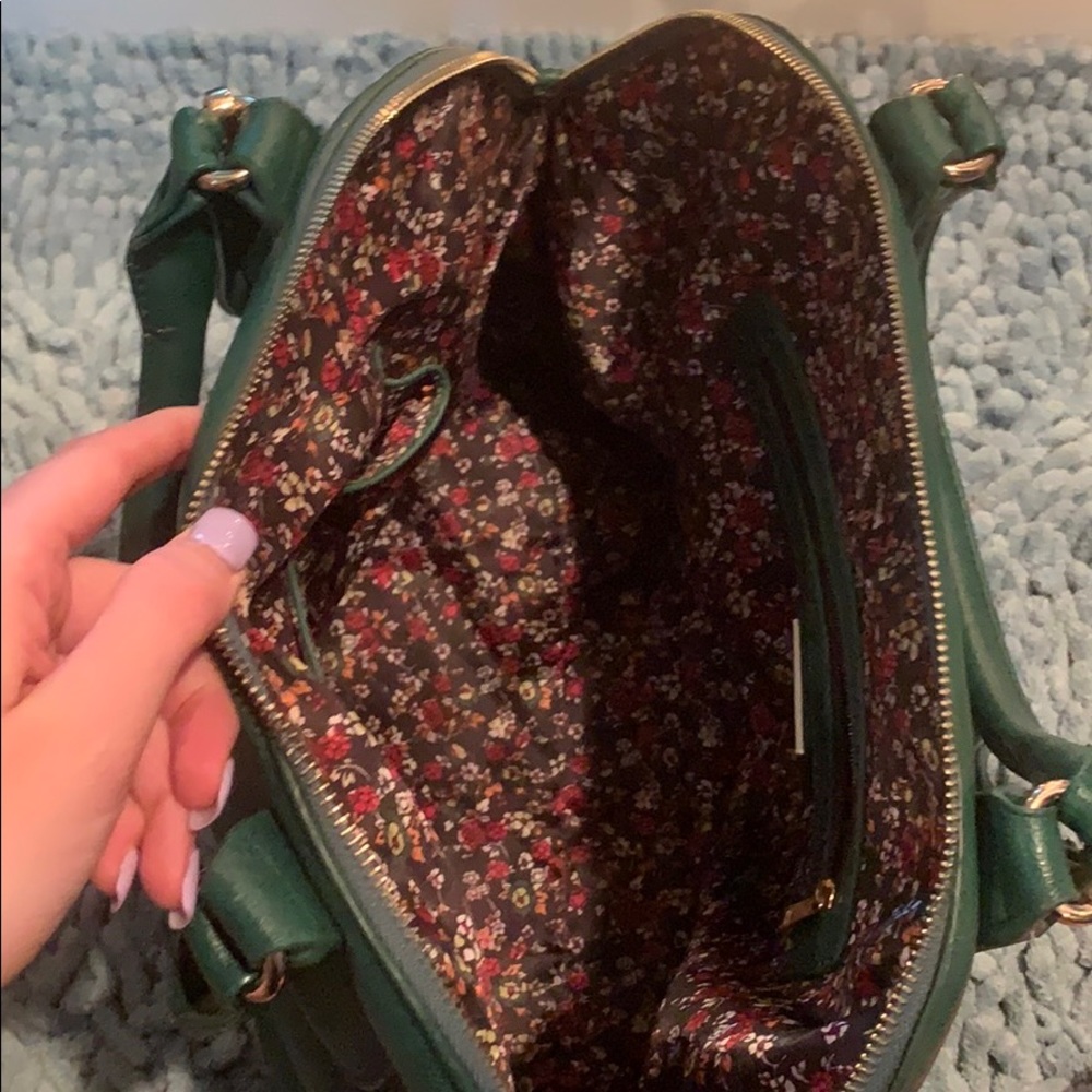 Moda Luxe Bag - image 3